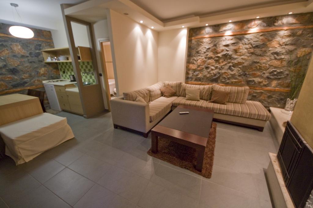 Onar Guesthouse Agios Athanasios (Pella) Exterior foto